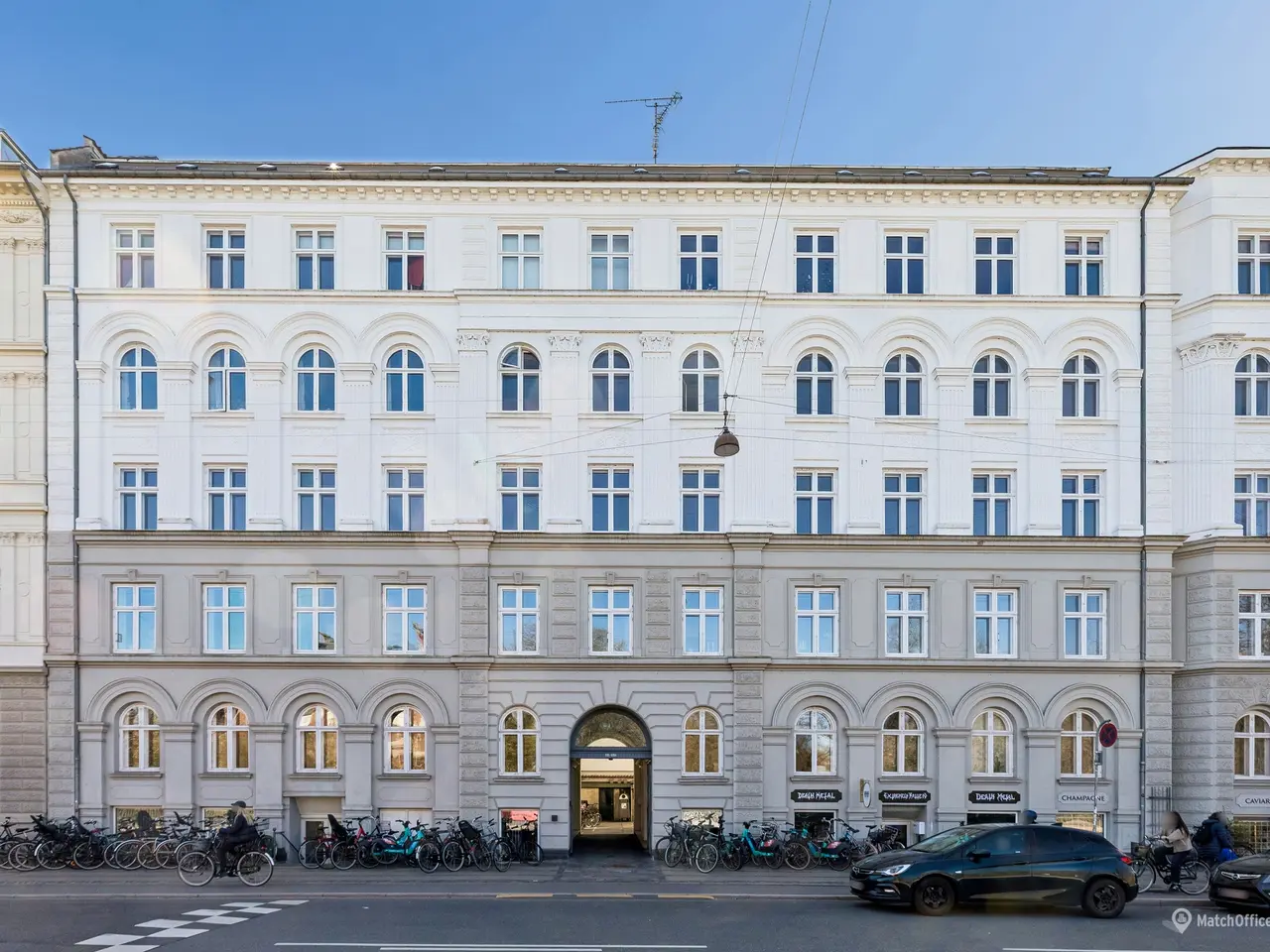 Billede 1 - 156 m² lyst kontor med udsigt til Botanisk Have