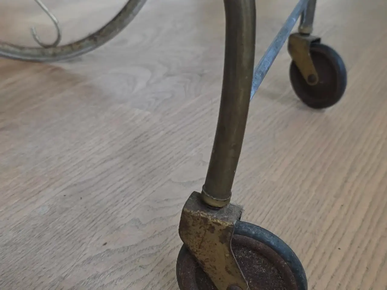 Billede 3 - Vintage Fransk Barbord i messing - 100+ år gammelt
