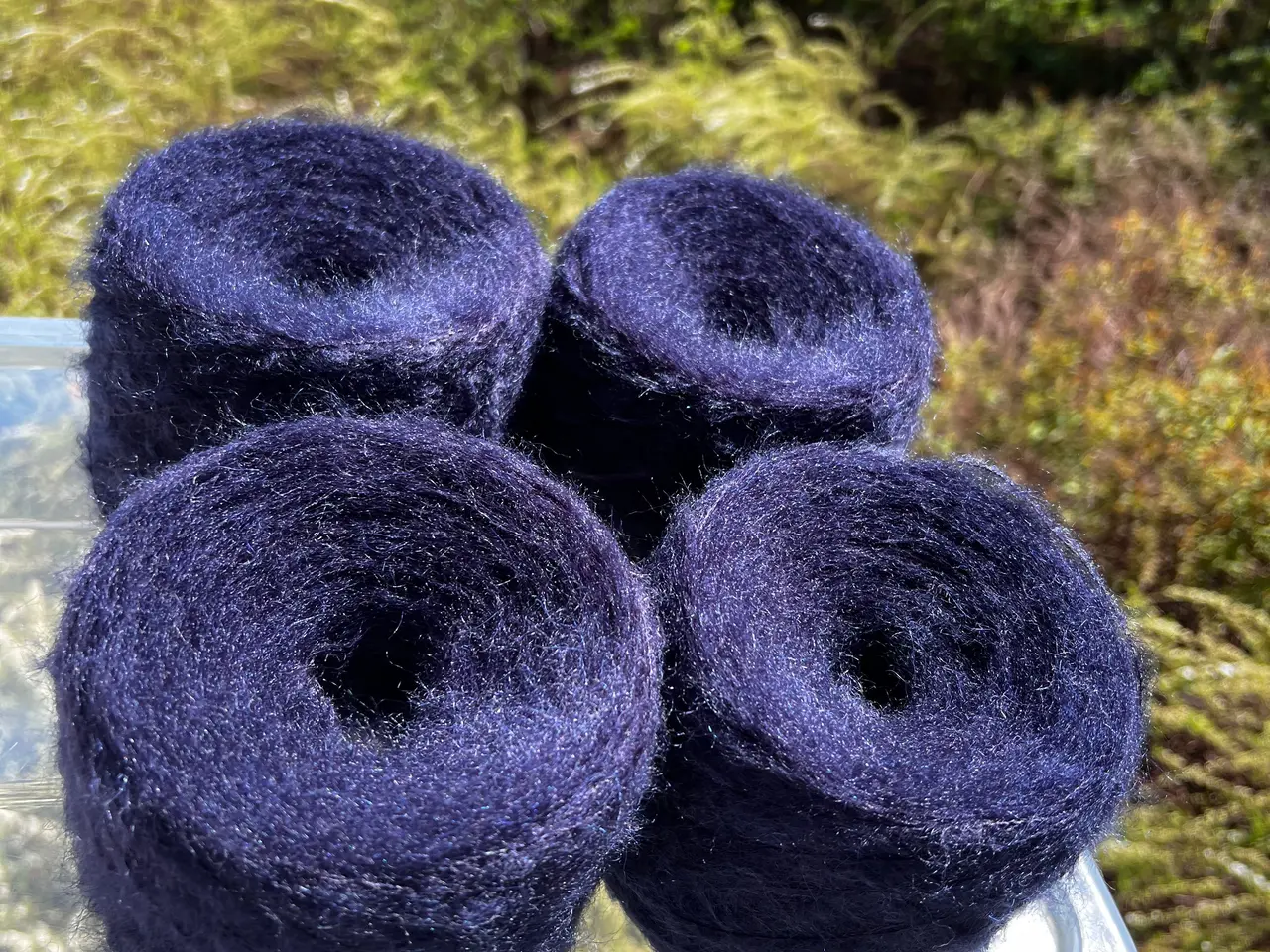 Billede 1 - Italiensk Mohair/Silke Garn 400g - Mørk Navyblå