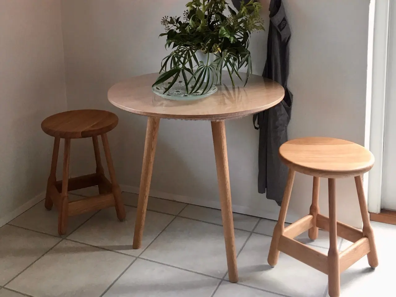 Billede 2 - 2 design skamler fra Massproduction