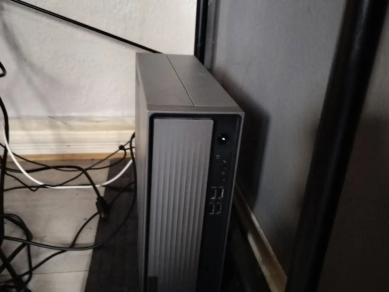 Billede 1 - fin lille hjemme computer sælges 