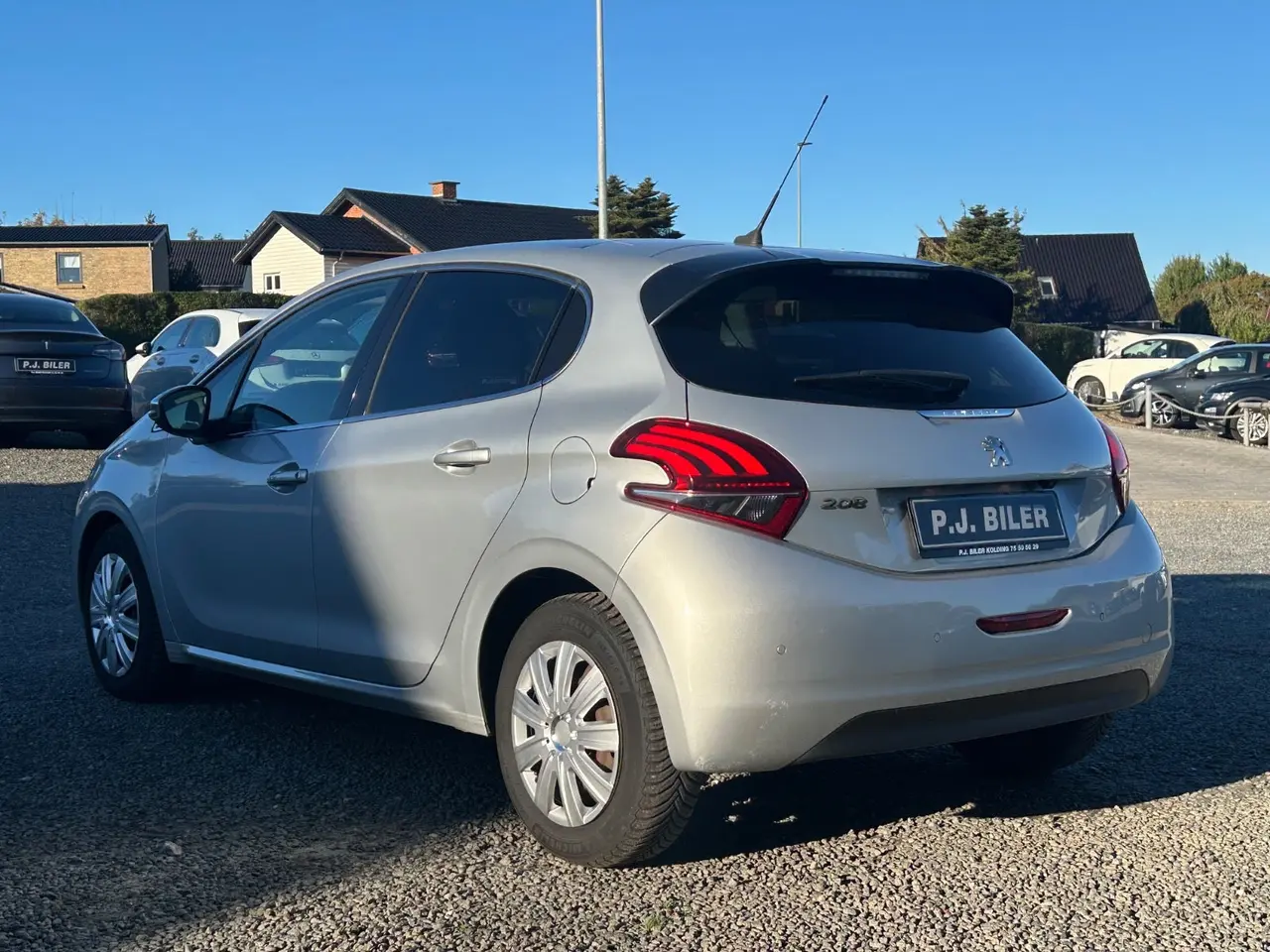 Billede 3 - Peugeot 208 1,6 BlueHDi 100 Allure Sky