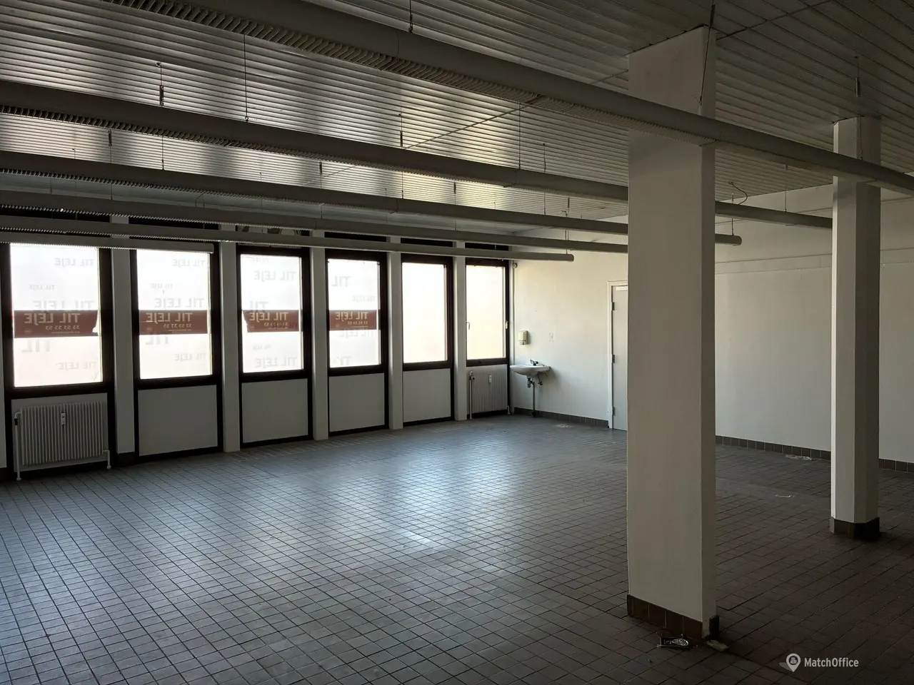 Billede 10 - Butikslejemål på Brønderslev Station