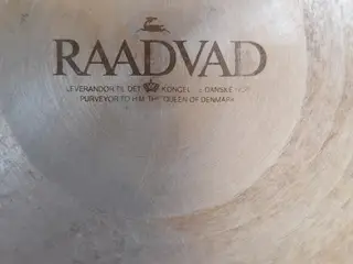 Dyb Raadvad pande med låg.