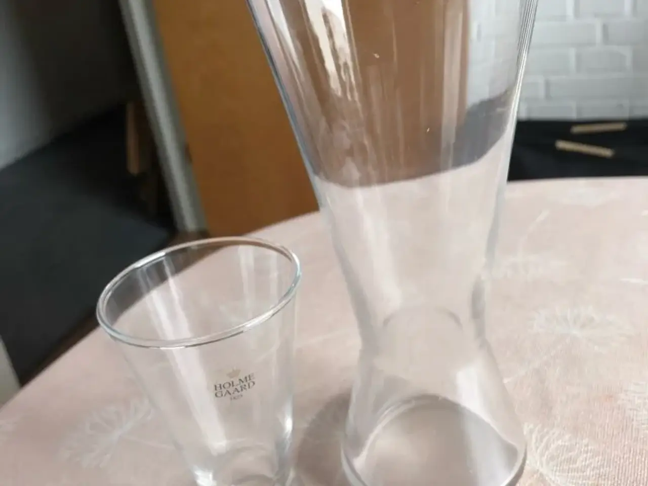 Billede 1 - Karaffel og 8 vandglas Holmegaard nedsat meget