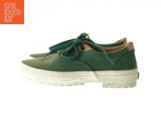 Red and green grønne sneakers (str. 38)