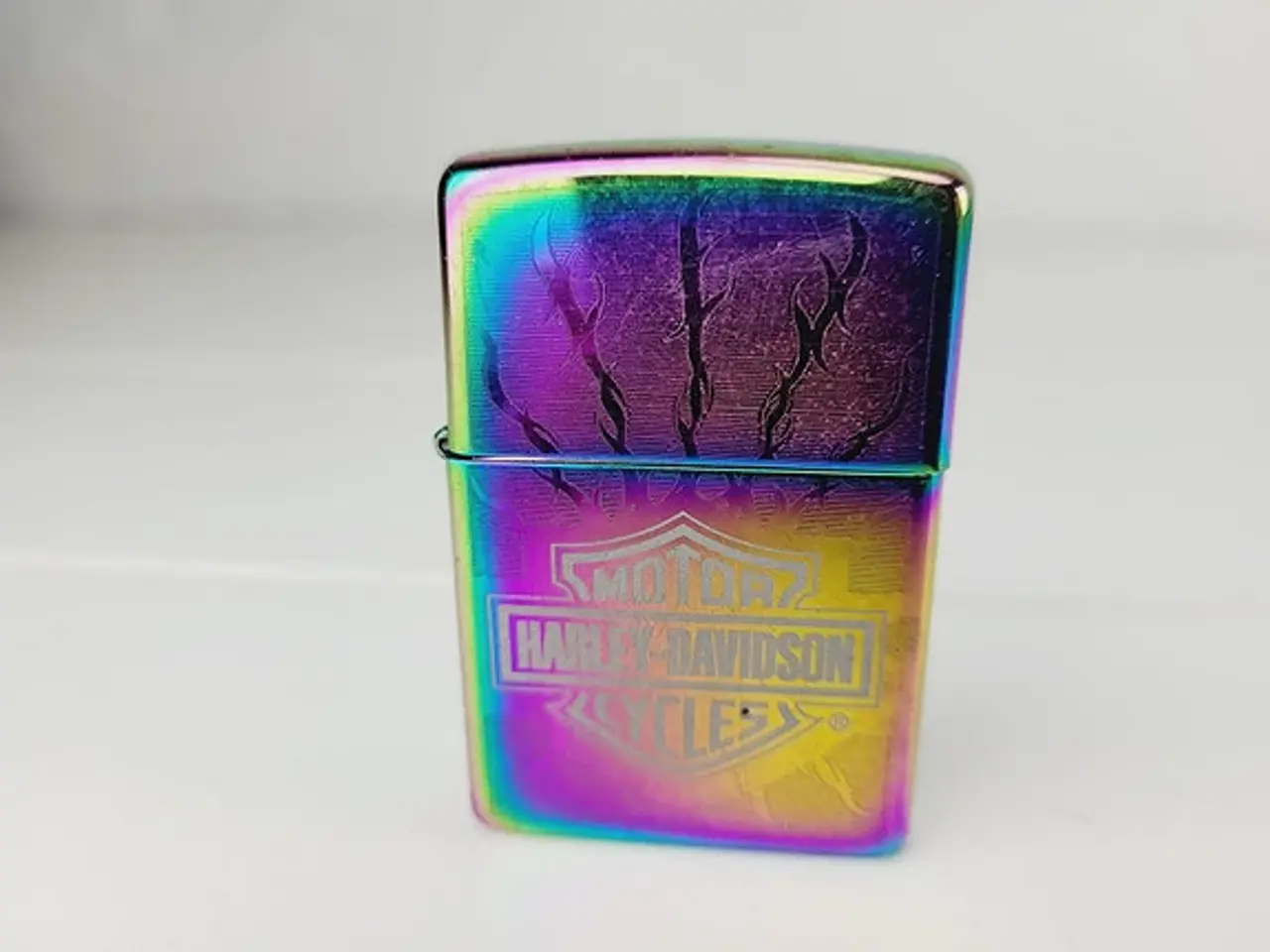 Billede 4 - ⭐️ Zippo Harley Davidson Flaming Barbed Wire Spect