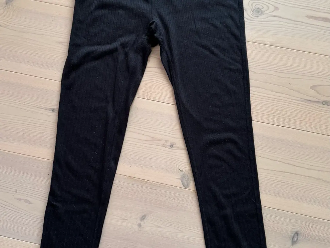 Billede 2 - McKinley Skiundertøj str. 10-12(XS)