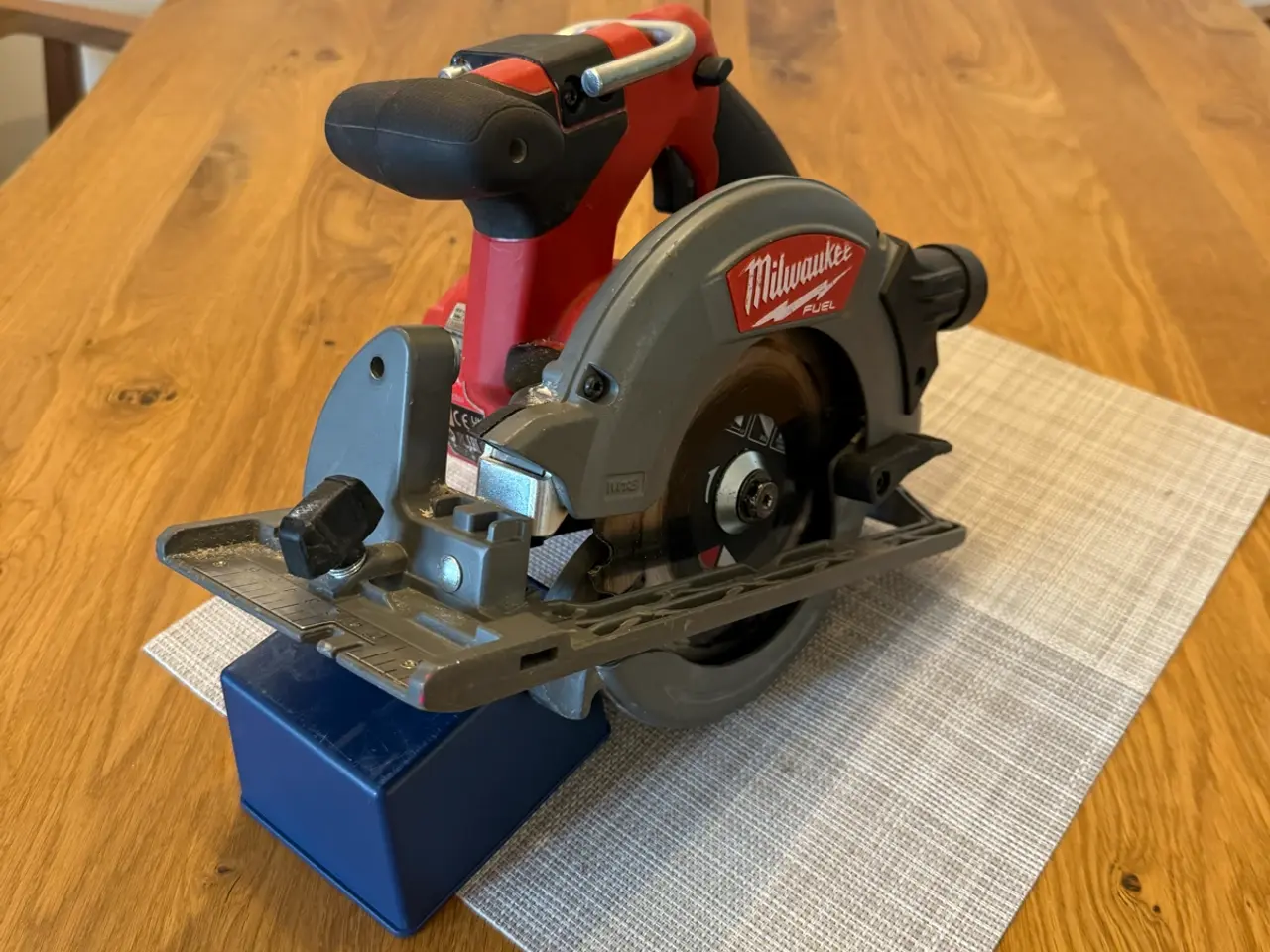 Billede 3 - Milwaukee M18 CCS55 Rundsav