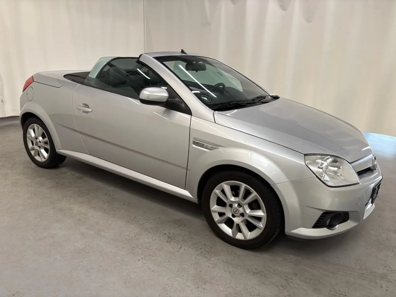 Billede 1 - Opel Tigra 1,8 16V 125HK Cabr.