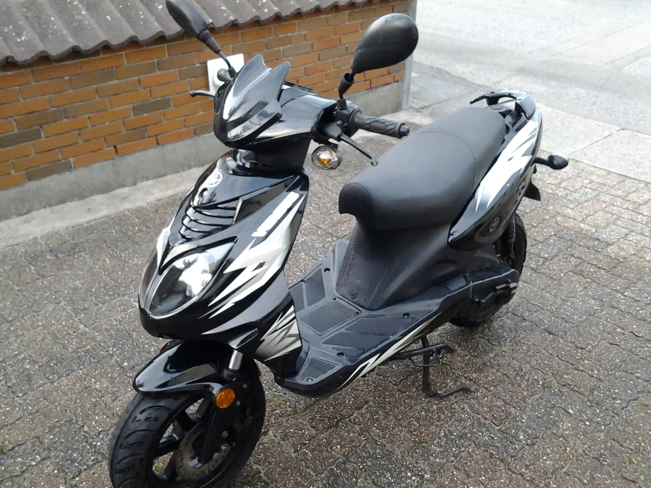 Billede 2 - VGA Versus 45km/t (Lav kilometer!)