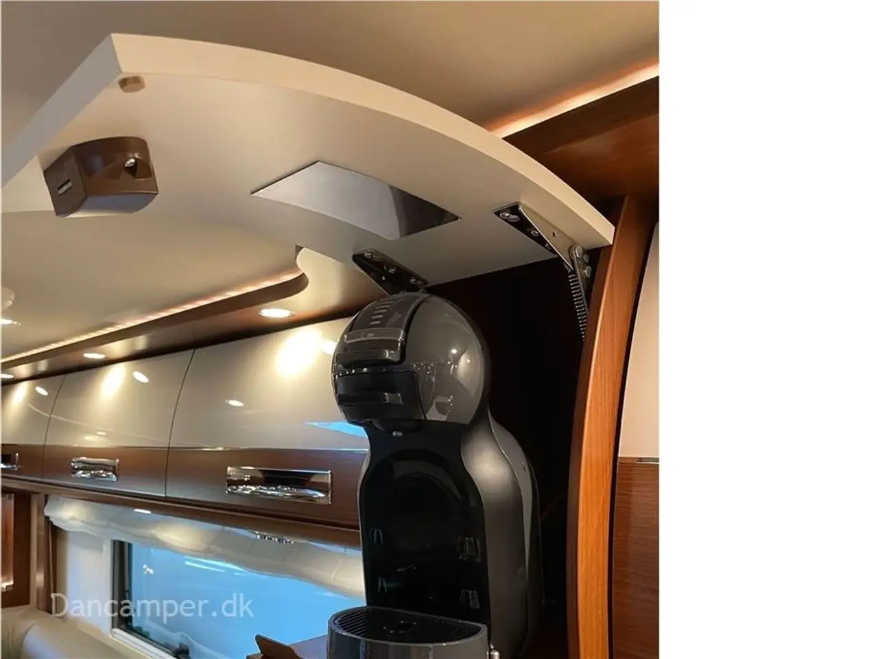 Billede 31 - 2025 - Carthago liner-for-two 53 L   Fabriksny luxuscamper