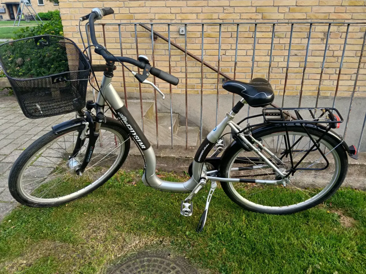 Billede 1 - Cykel 28 7 gear.