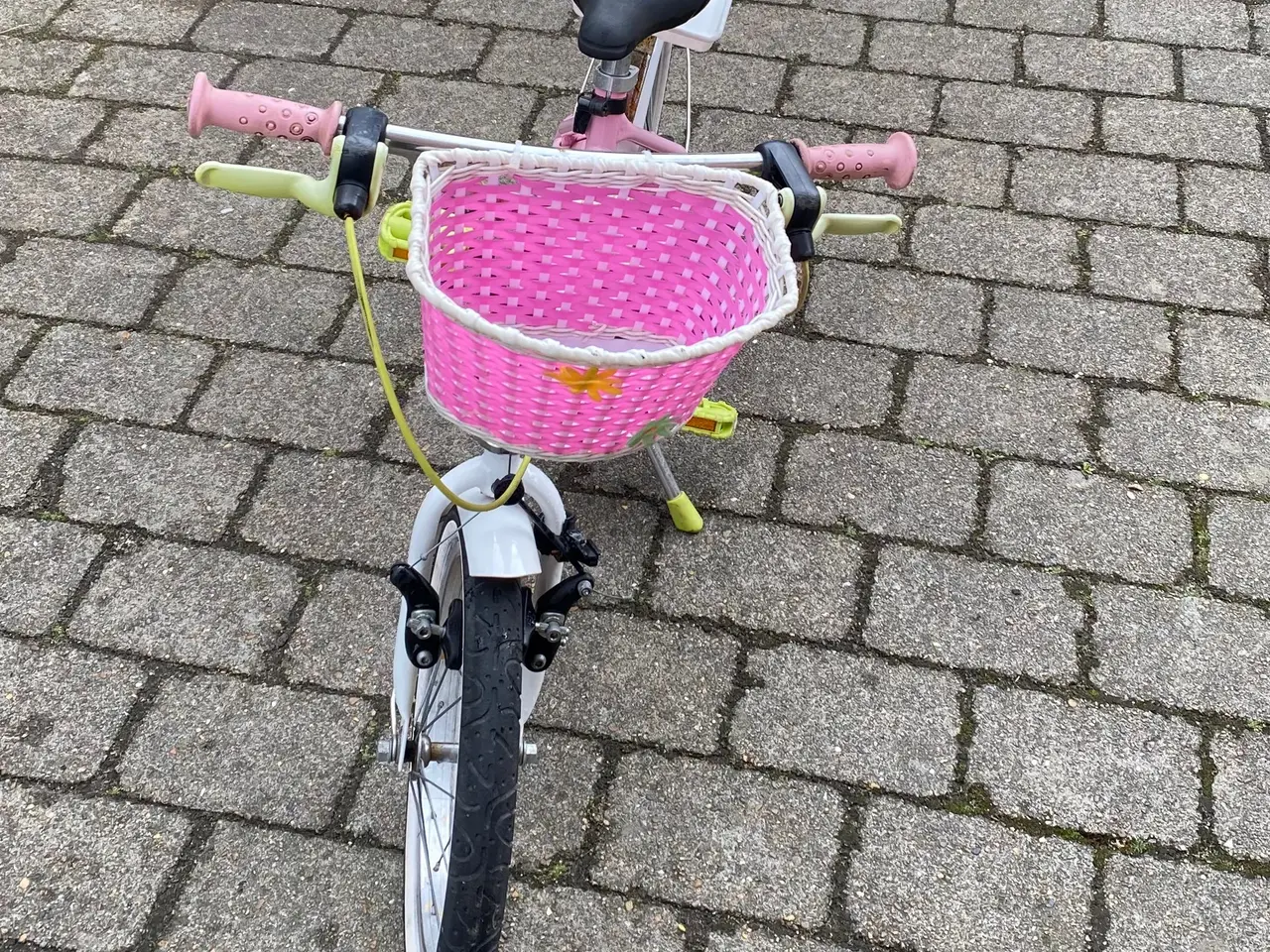 Billede 4 - B’twin pigecykel 