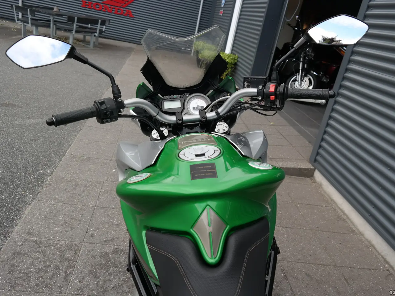 Billede 21 - Benelli Tre-K 1130 ENGROS/UDEN KLARGØRING