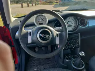 Mini Cooper i særdeles god stand
