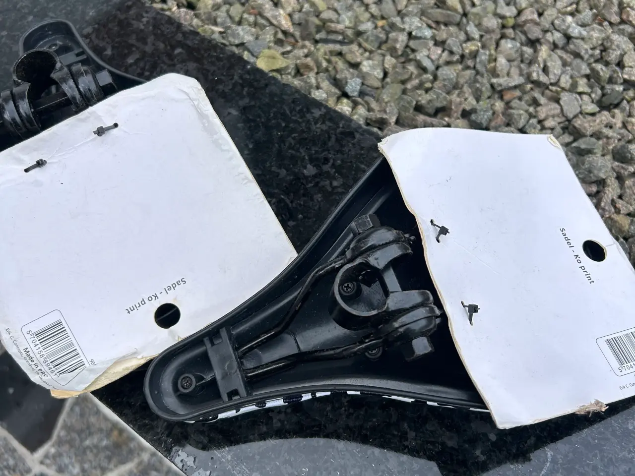 Billede 2 - Ny sadel til børnecykler
