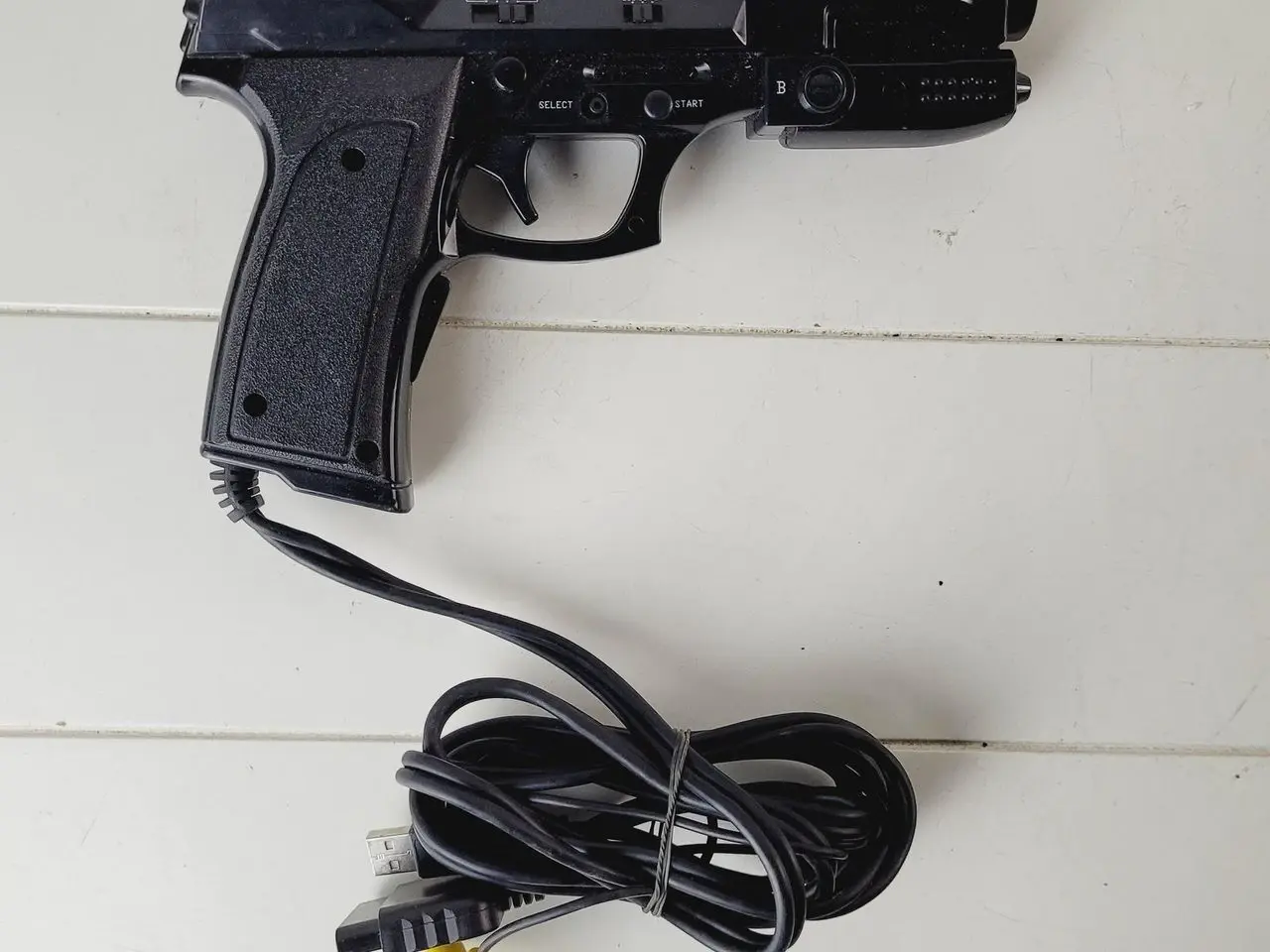 Billede 3 - ⭐️- Pistol-controller til PlayStation (PS1 og PS2)