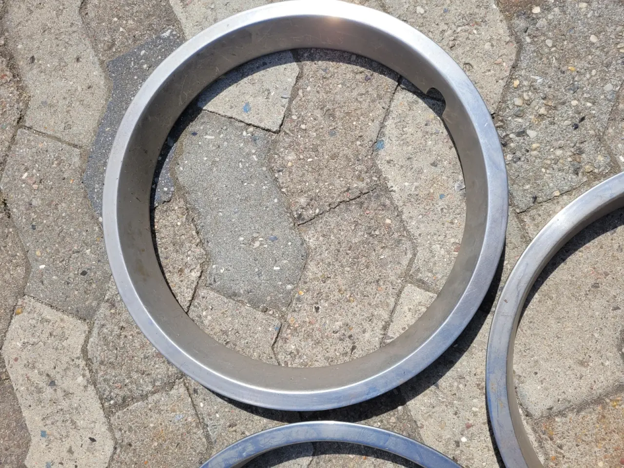 Billede 3 - Pynt ringe til Ford
