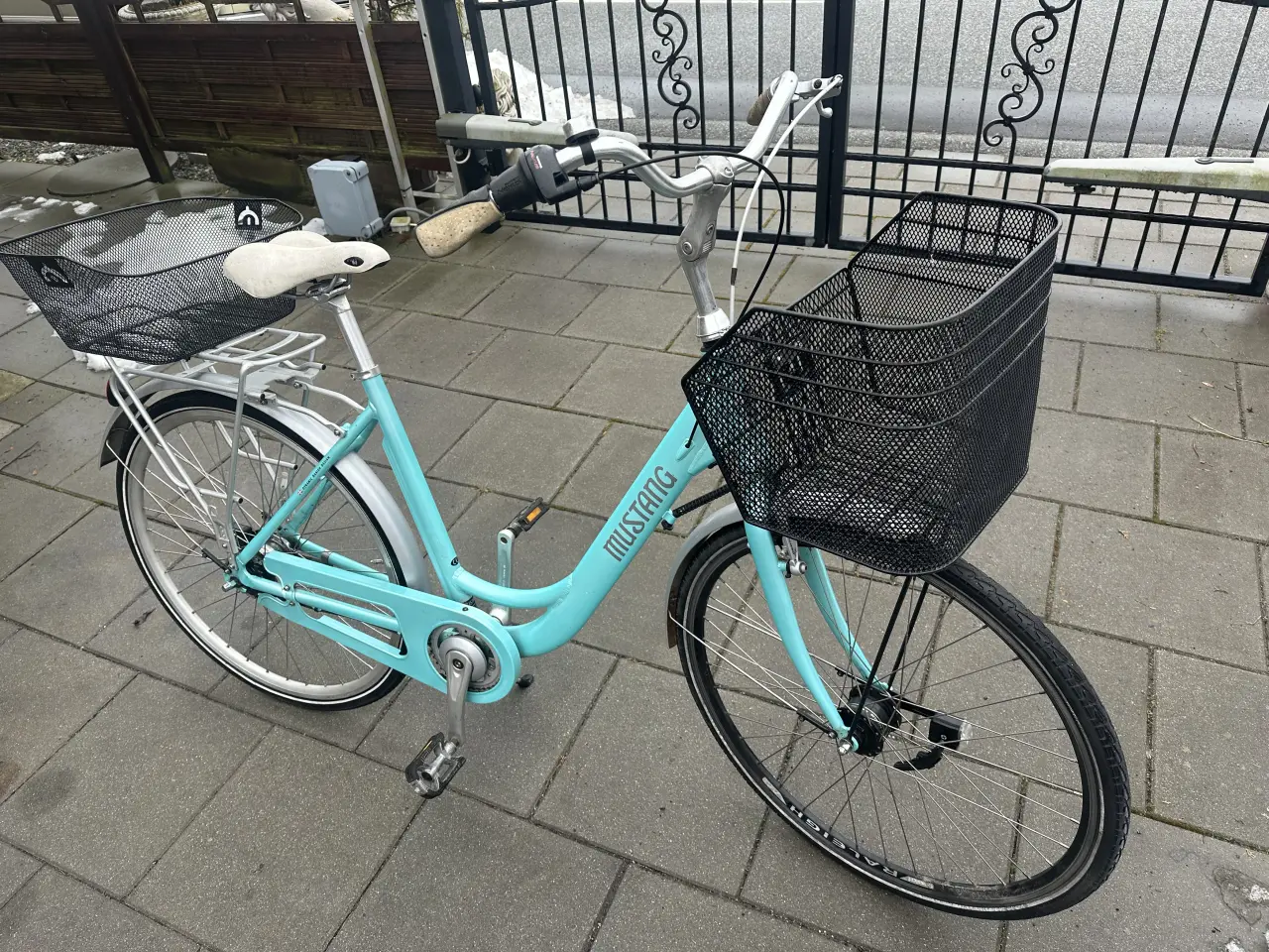Billede 7 - Købt til 3999 kr 🤑 lækker model
