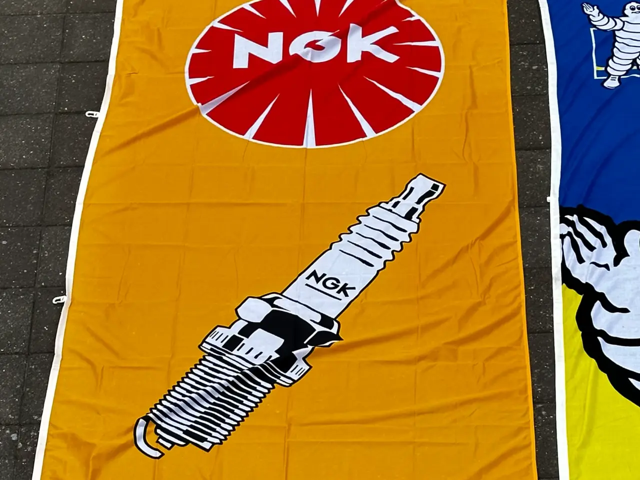 Billede 4 - Ngk banner