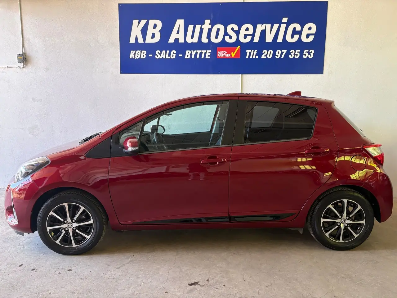 Billede 1 - Toyota Yaris 1,5 VVT-iE T3 Premium Van