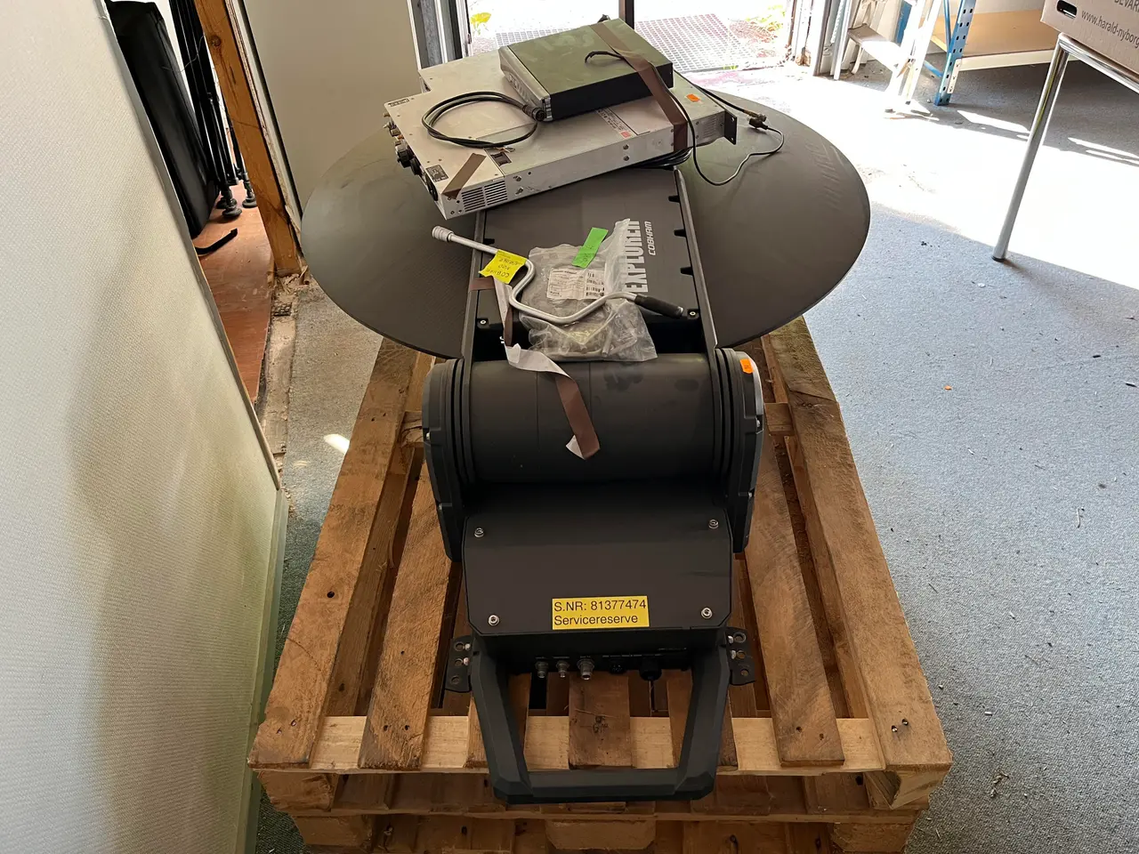 Billede 4 - Cobham Explorer, VSAT-antenne