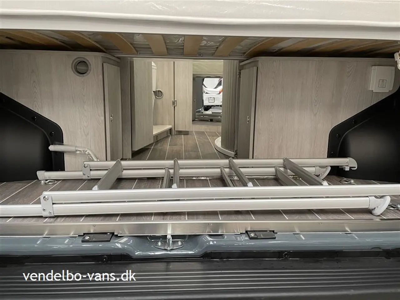 Billede 23 - 2026 - Rollerteam Livingstone Sport 7 Active Van 5,99 m med 5. S. sele og sove pladser