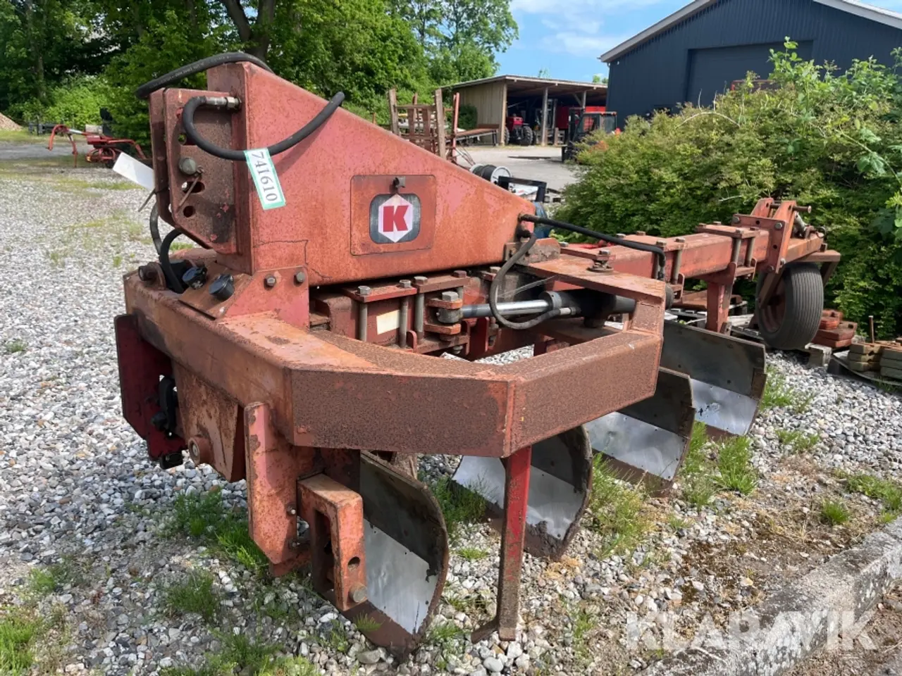 Billede 1 - SvingPlov Kongskilde 4 fuget hydraulisk