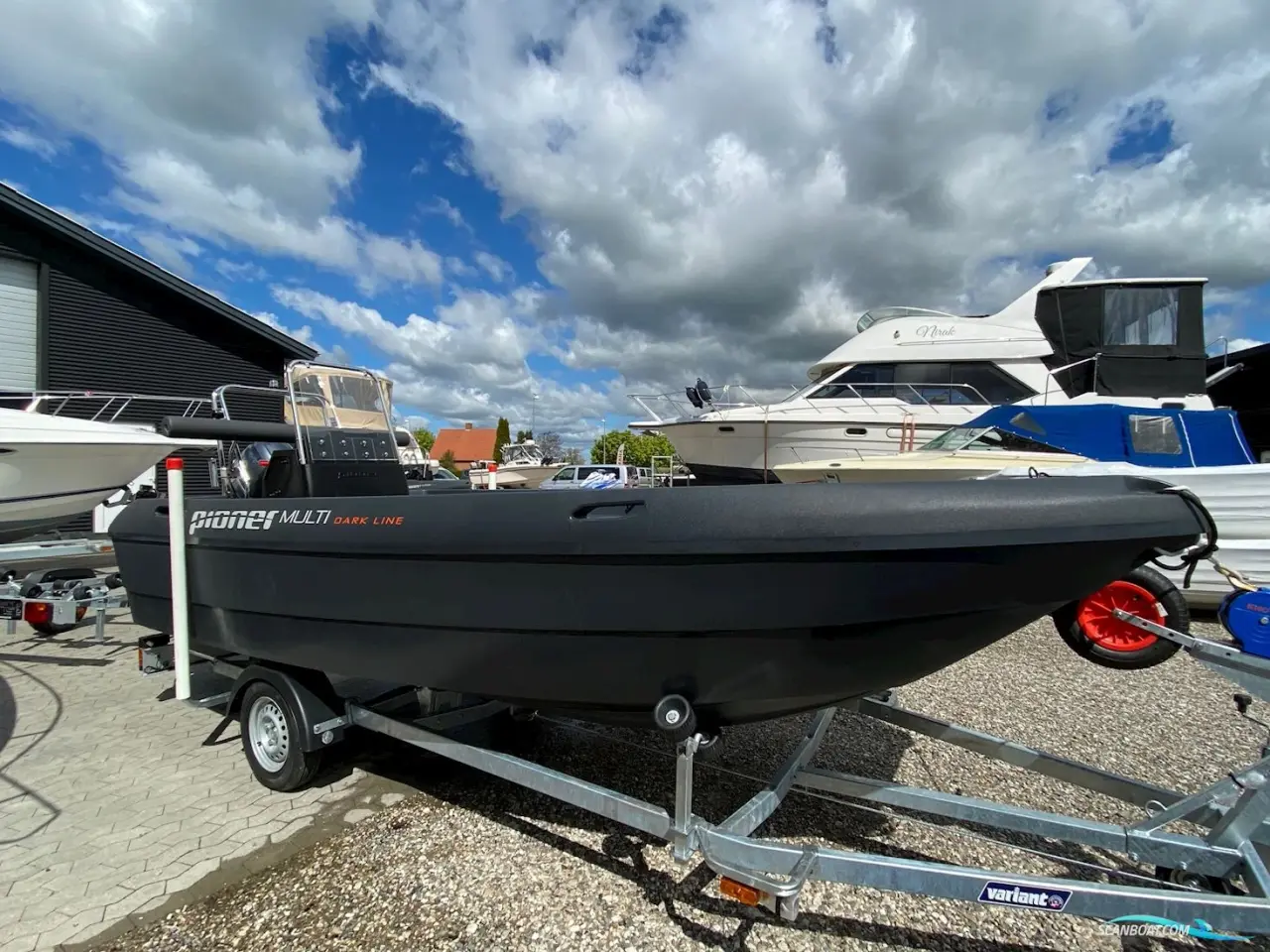 Billede 1 - Pioner Multi Iii Med Motor 70HK