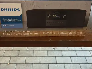 Helt nyt Philips TAM6805/10 Musikanlæg