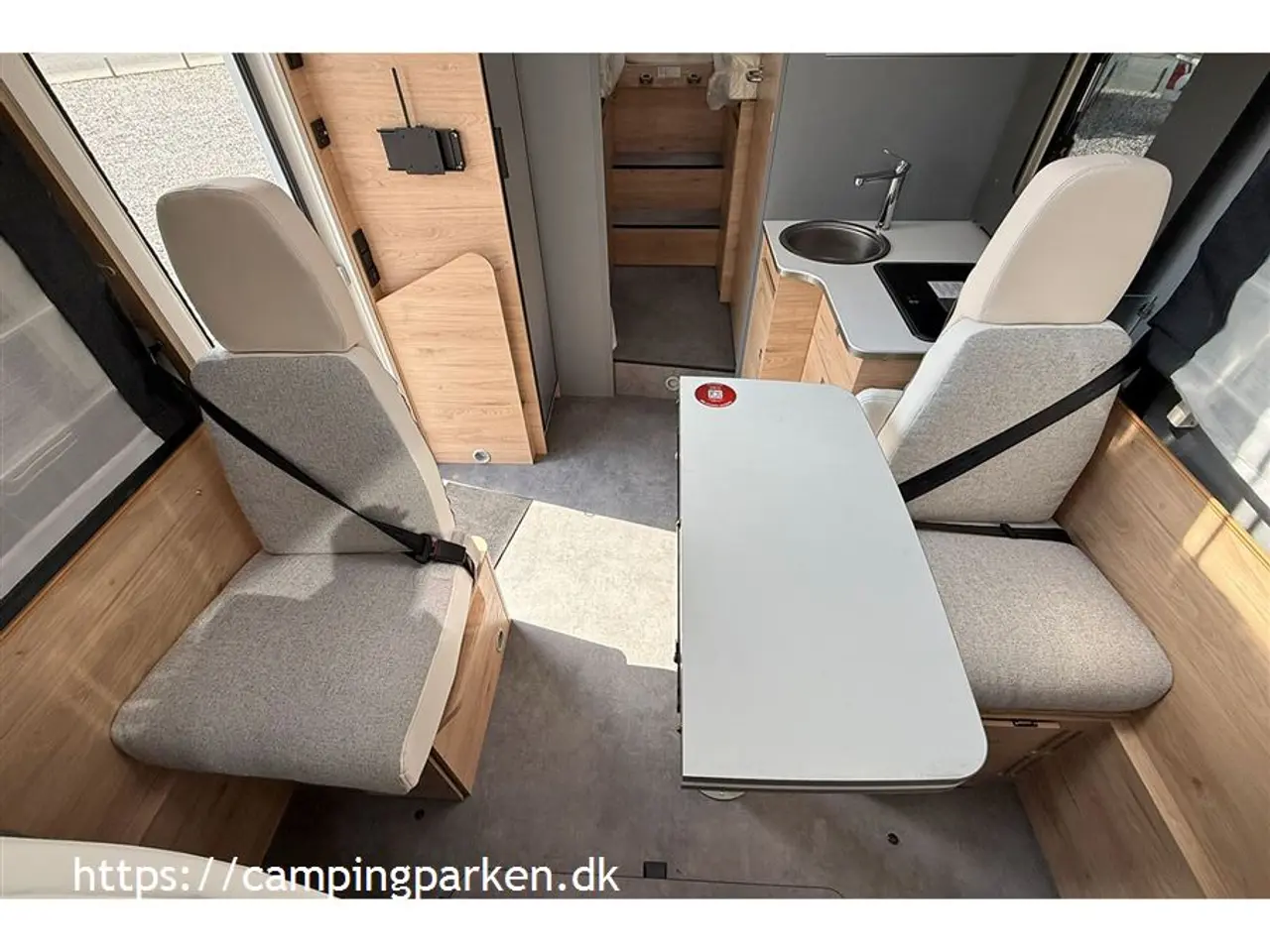 Billede 8 - 2026 - Dethleffs Just Camp T7052 EBL Dethleffs eksklusive kampagnemodel med vildt meget udstyr og vinterkomfortpakke!
