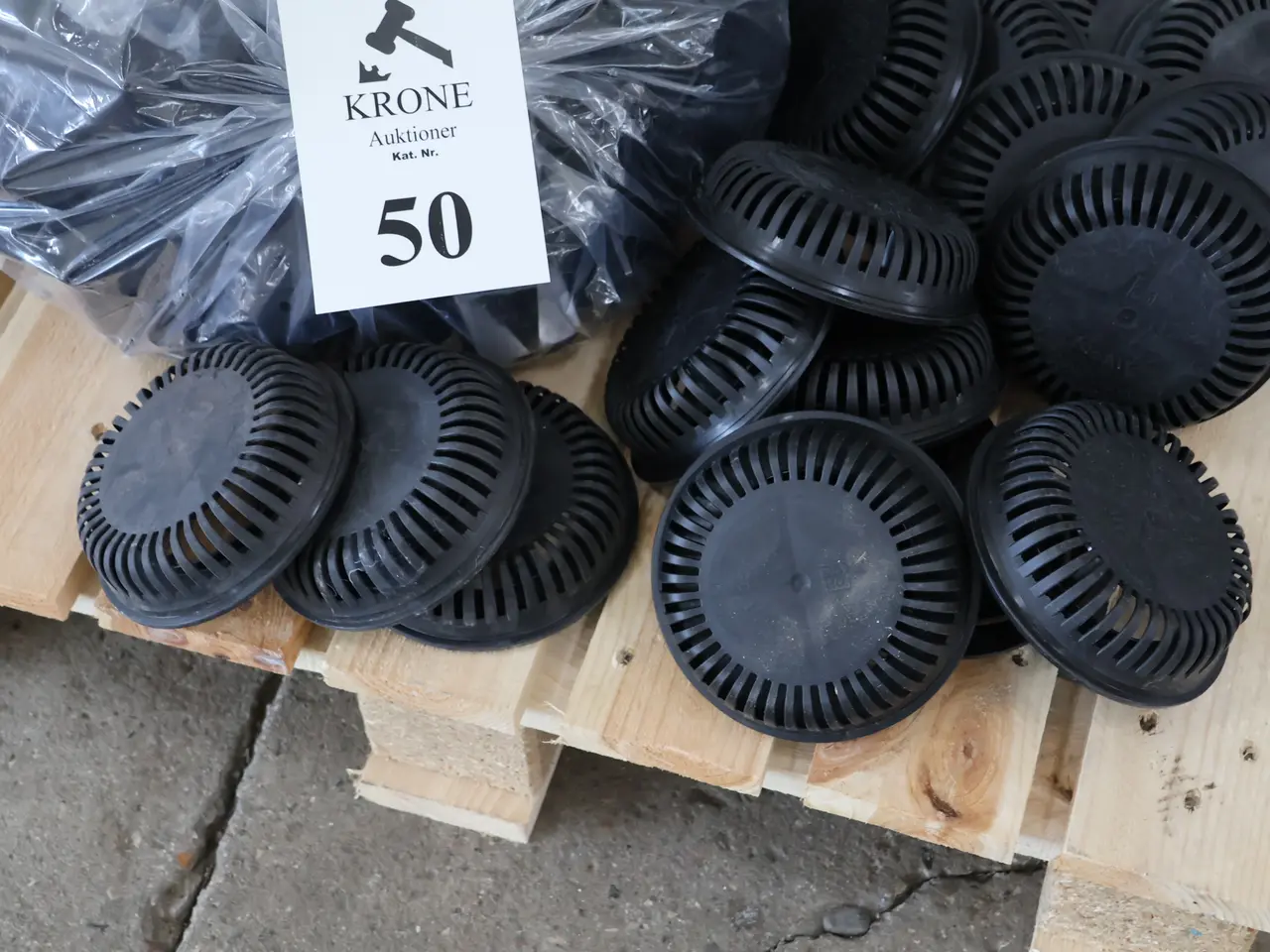 Billede 3 - 80 stk murbeslag + 20 stk ventilationsstudser
