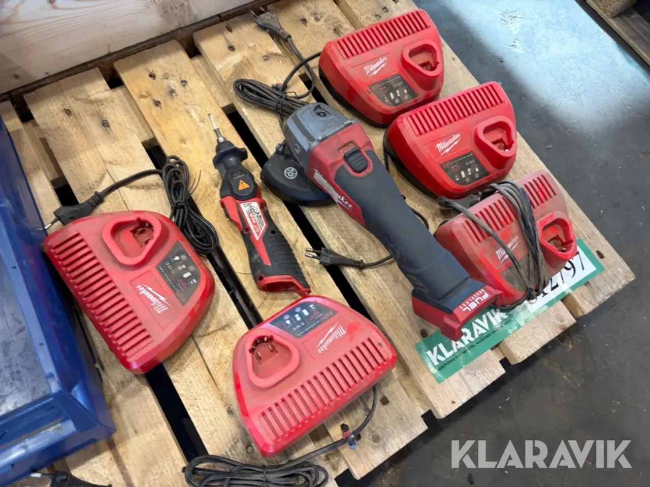 Billede 2 - Assorterede batterier og værktøj Milwaukee - 7 styk