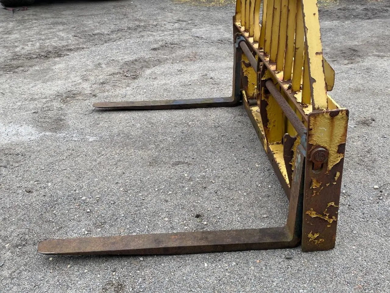 Billede 5 - Pallegafler med hydraulisk sideforskydning