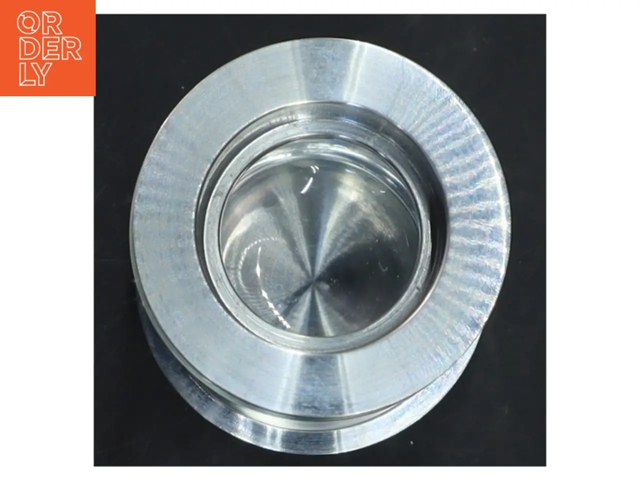 Billede 2 - Cylindrisk glasbeholder med metalbånd (str. 15,5x7 cm)