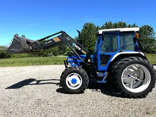 FORD 6410 MED VETO 3930 FRONTLÆSSER MED SKOVL