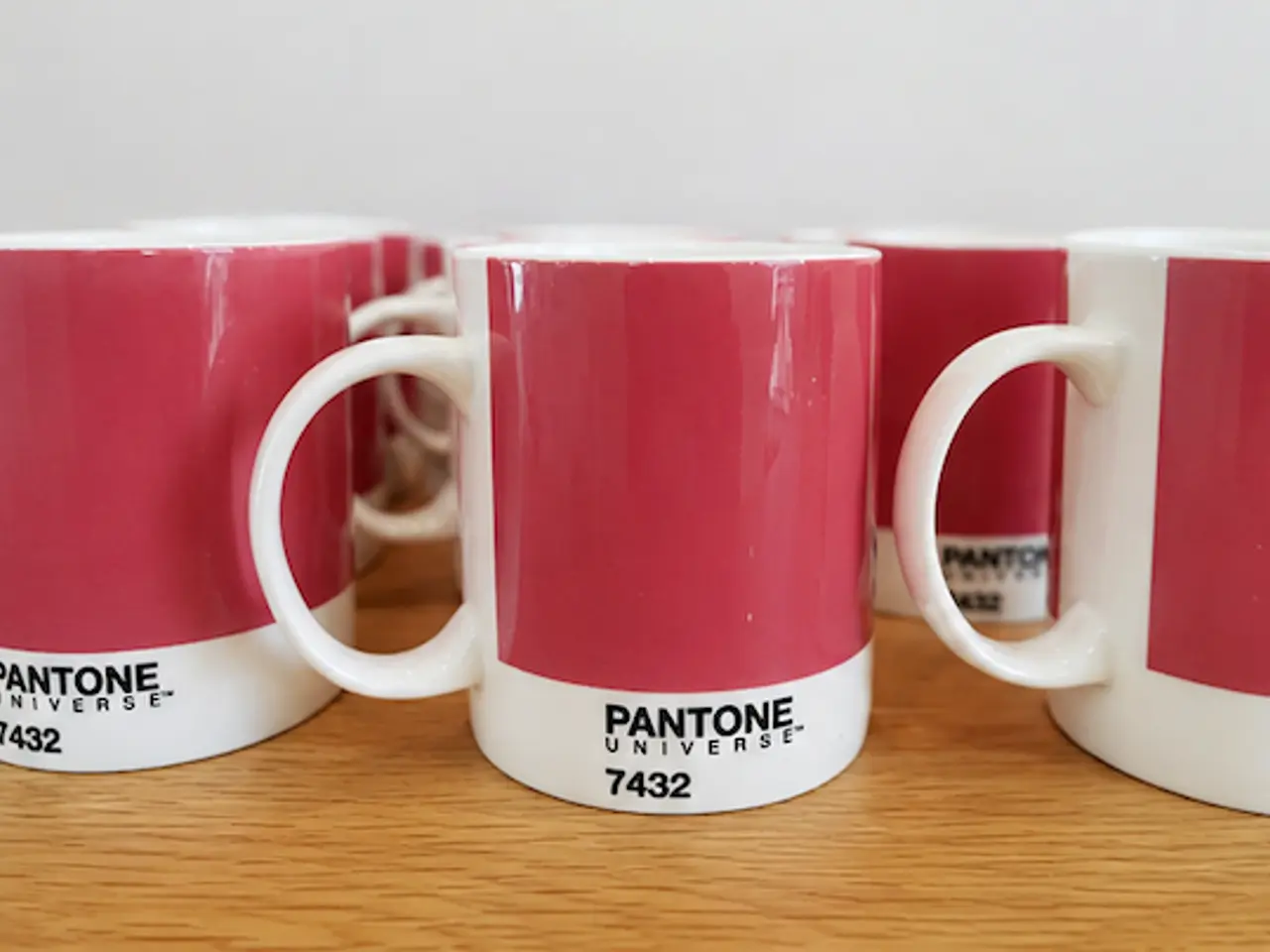 Billede 2 - 11 originale Pantone Universe krus – Pantone 7432