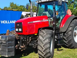 Massey Ferguson 8220 powerControl Xtra