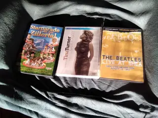 Dvd'er m musik fra 100 - 200 pr stk SENDER IKKE