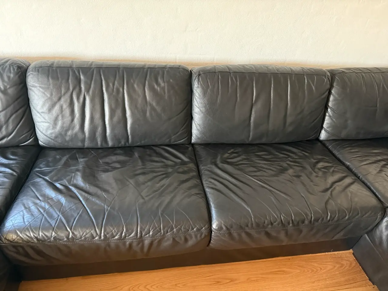 Billede 4 - Sort u-sofa med venstrevendt chaiselong