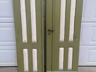Gammel Dobbeltdør UDEN Karm BxH 112x176 cm