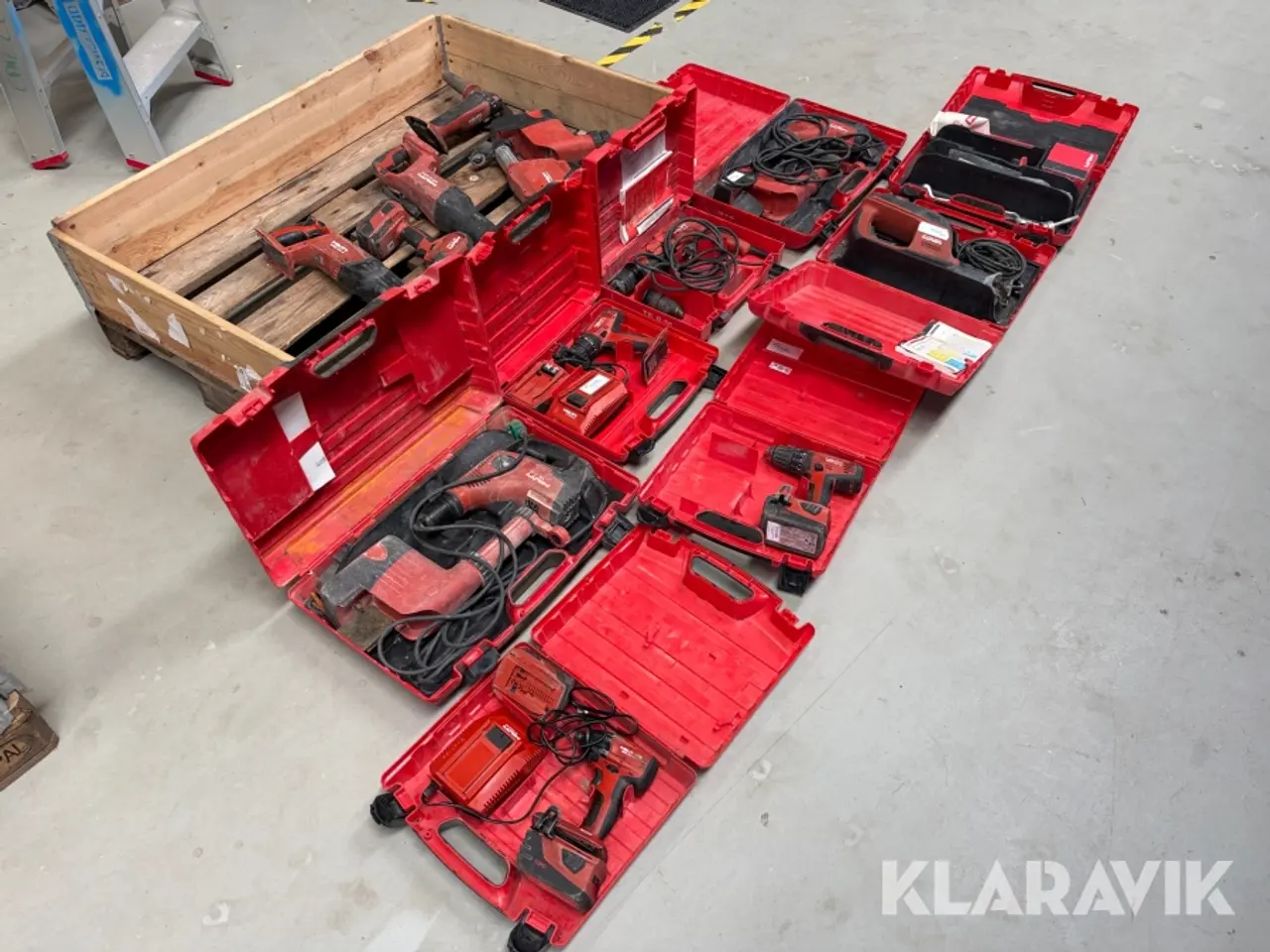 Billede 4 - Lot - Assorteret håndværktøj Hilti - 1 palle