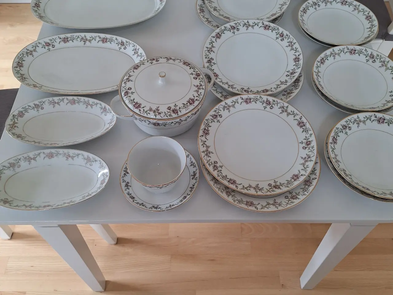 Billede 2 - Hutschenreuther noblesse stel