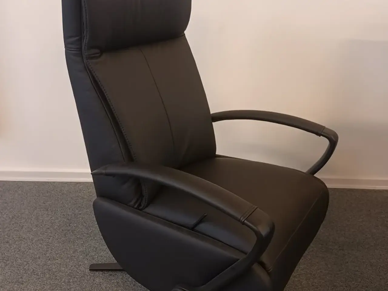 Billede 2 - LS335 - M - Gasfjeder - Sort læder