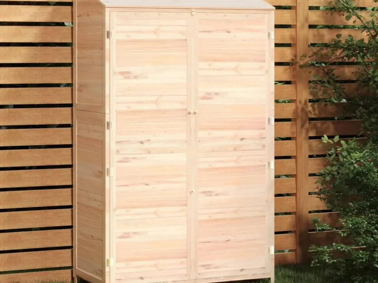 Billede 1 - Haveskur 102x52x174,5 cm massivt grantræ
