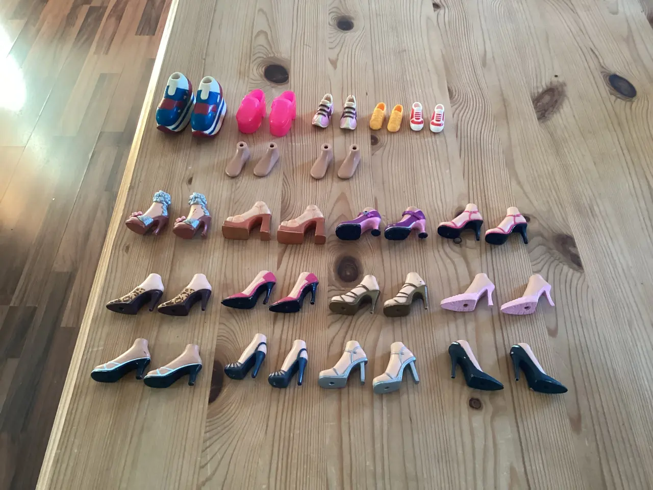 Billede 11 - Bratz,  Dukker, Hest, Tøj og Sko