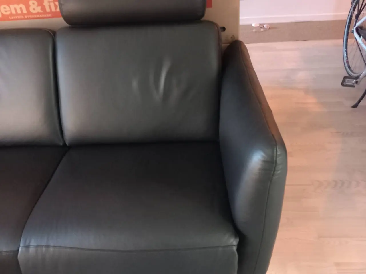 Billede 6 - Luksuriøs lædersofa med reclinerfunktion 