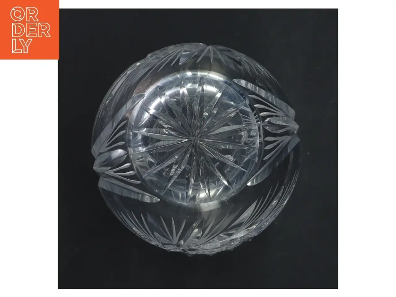 Billede 2 - Glasvase med mønster (str. Ø 9,5 cm længde 19 cm)