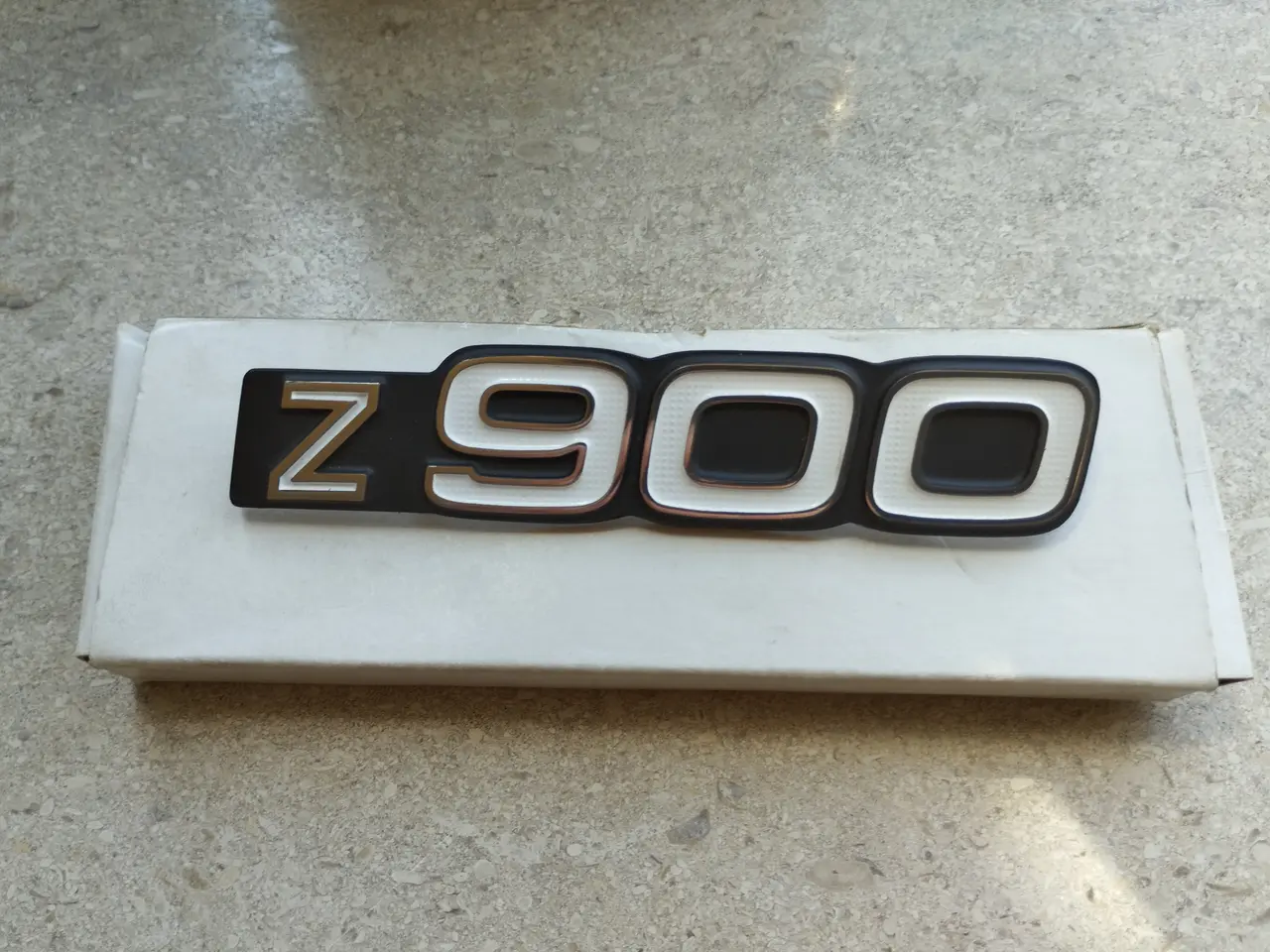 Billede 1 - 8800 Viborg Side dæksel/emblem Kawasaki Z 900 A4
